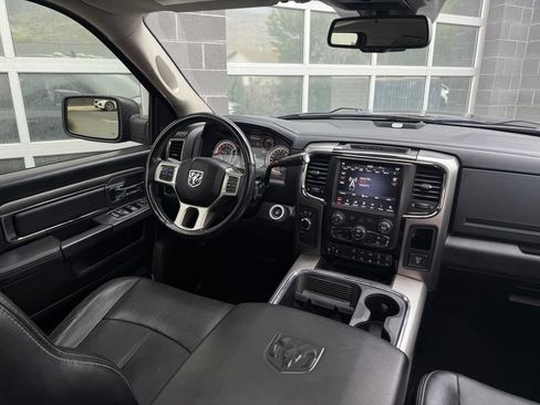 Used 2018 RAM 2500 Laramie w/ Sport Appearance Group AWD/4WD image 41