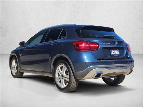 Used 2020 Mercedes-Benz GLA 250 4MATIC image 8