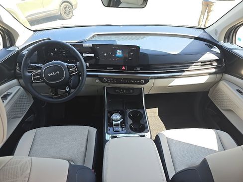New 2026 Kia Carnival SX w/ SX Dark Edition Package image 12