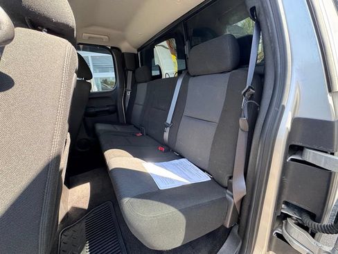 Used 2010 GMC Sierra 1500 SLE w/ Power Pack Plus AWD/4WD image 29