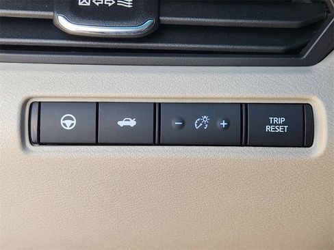 Used 2022 Nissan Altima 2.5 SL image 24