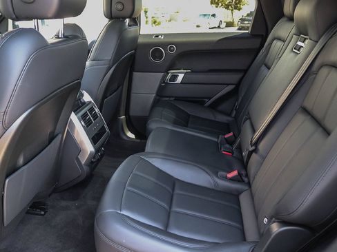 Used 2020 Land Rover Range Rover Sport SE AWD/4WD image 17