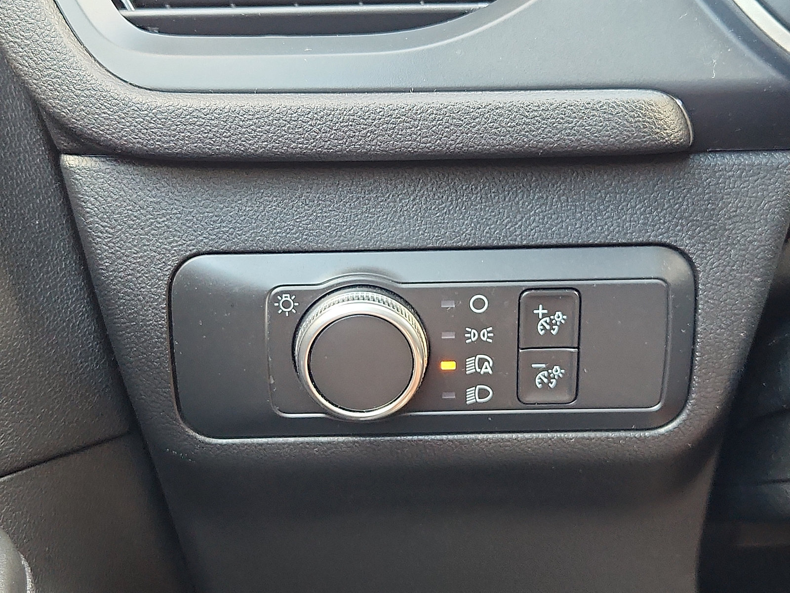 Certified 2022 Ford Escape SE AWD/4WD image 26