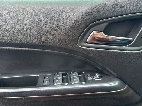 Used 2018 GMC Canyon SLE image 13