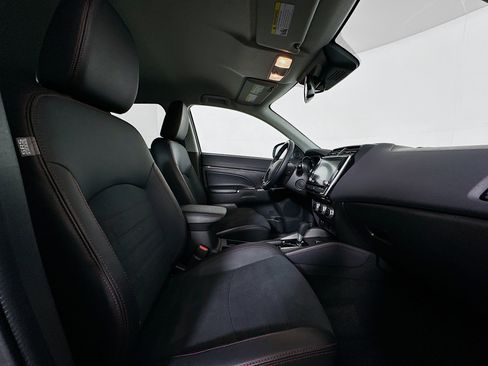 Used 2025 Mitsubishi Outlander Sport SE image 30