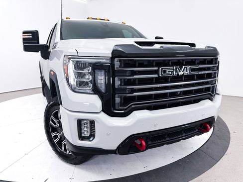 Used 2021 GMC Sierra 2500 AT4 w/ AT4 Premium Plus Package AWD/4WD image 8