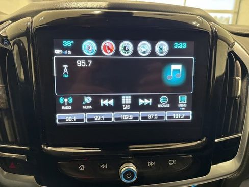 Used 2019 Chevrolet Traverse RS image 22