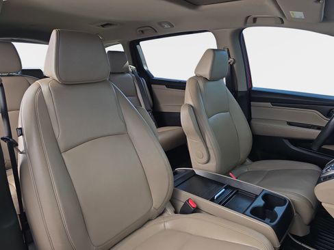 Certified 2023 Honda Odyssey EX-L image 11