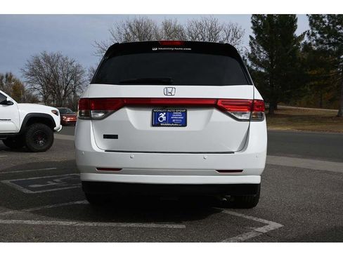 Used 2016 Honda Odyssey Touring Elite image 7