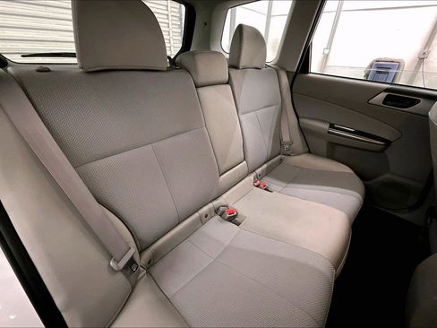 Used 2012 Subaru Forester 2.5X w/ Popular Pkg 2 image 27