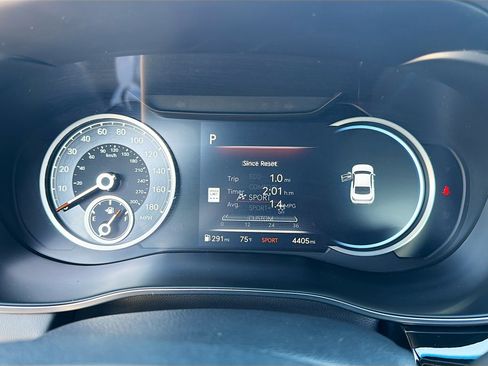 Used 2024 Genesis G70 2.5T w/ Sport Prestige Package image 38