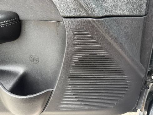 Used 2019 Dodge Challenger R/T RWD image 24