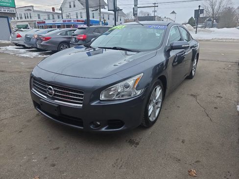 Used 2010 Nissan Maxima 3.5 SV w/ Cold Pkg image 4