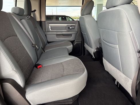 Used 2019 RAM 1500 Lone Star image 12