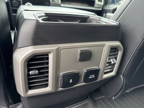 Used 2019 Ford F150 Lariat AWD/4WD image 21