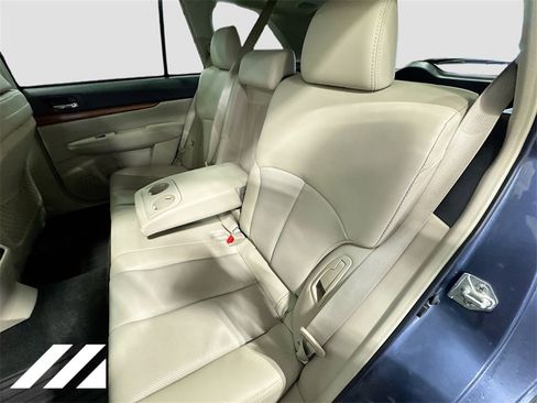 Used 2013 Subaru Outback 2.5i Limited w/ Moonroof Pkg image 26