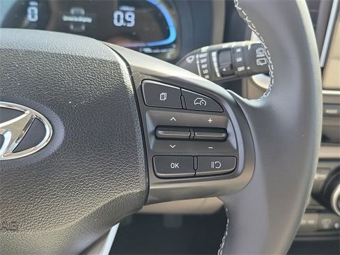 New 2026 Hyundai Venue SEL image 6