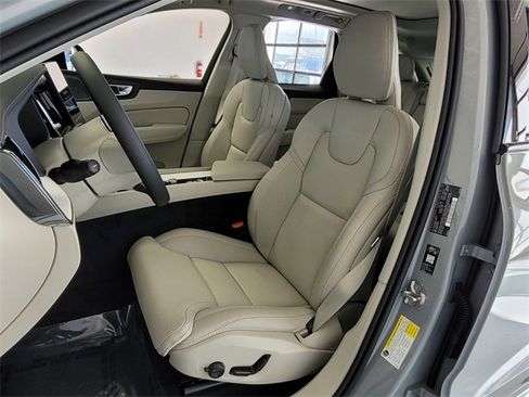 New 2026 Volvo XC60 B5 Ultra w/ Protection Package Premier image 7