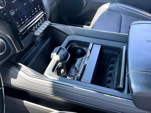 Used 2022 RAM 1500 Limited AWD/4WD image 19