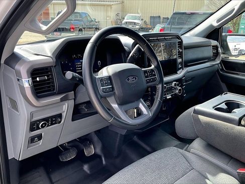 Used 2024 Ford F150 XLT image 10
