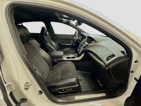 Used 2019 Acura TLX V6 w/ Technology & A-SPEC Pkg image 33
