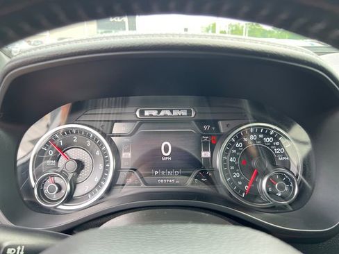 Used 2020 RAM 1500 Laramie w/ Sport Appearance Package AWD/4WD image 15