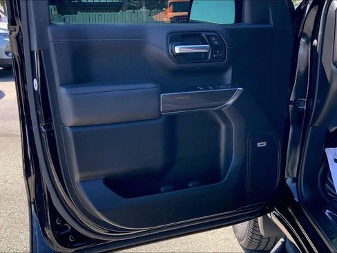Used 2020 GMC Sierra 1500 AT4 w/ AT4 Premium Package AWD/4WD image 23