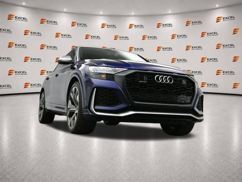 Used 2022 Audi RS Q8 w/ Luxury Package AWD/4WD image 44