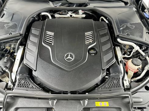 Used 2023 Mercedes-Benz S 580 4MATIC Sedan image 33
