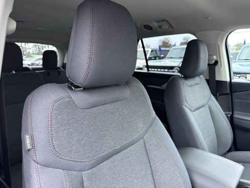Certified 2026 Ford Explorer Active RWD image 15
