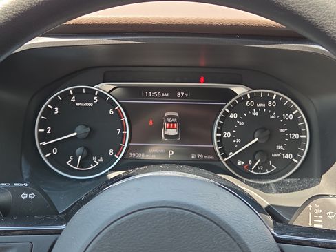 Used 2023 Nissan Rogue SV FWD image 21
