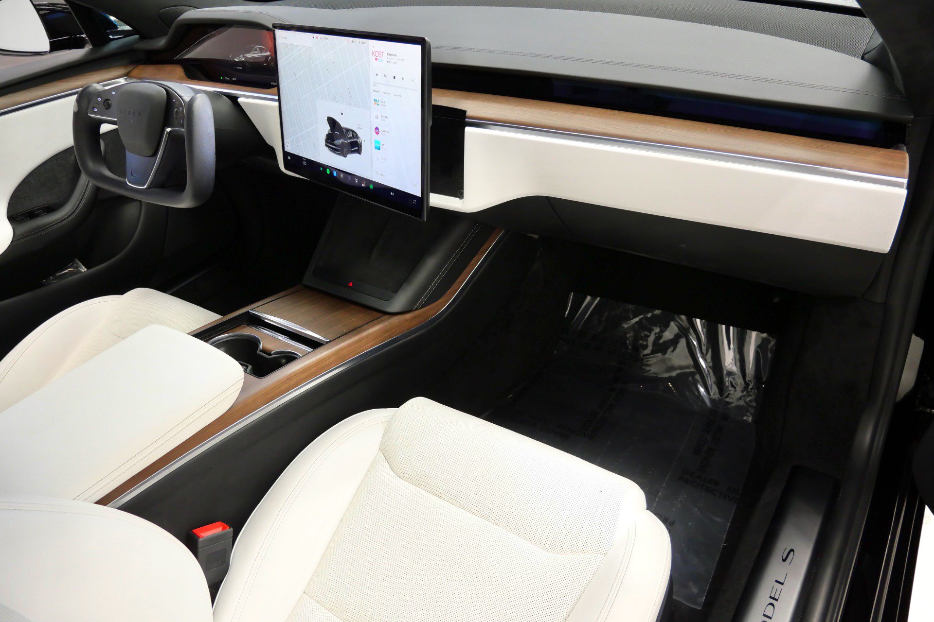 Used 2023 Tesla Model S AWD/4WD image 13