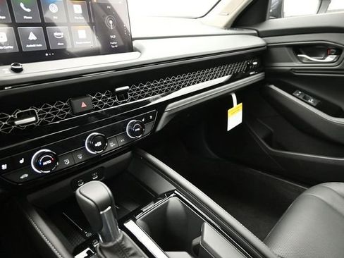 New 2026 Honda Accord Touring image 31