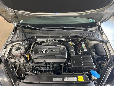 Used 2015 Volkswagen Golf S FWD image 49