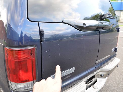 Used 2005 Ford Excursion Eddie Bauer RWD image 31