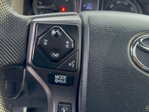 Certified 2020 Toyota Tacoma TRD Off-Road w/ TRD Premium Off Road Package image 21