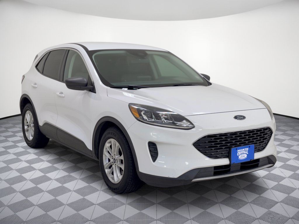 Used 2022 Ford Escape SE FWD image 5