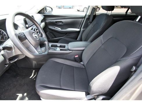 Certified 2025 Nissan Sentra S FWD image 6