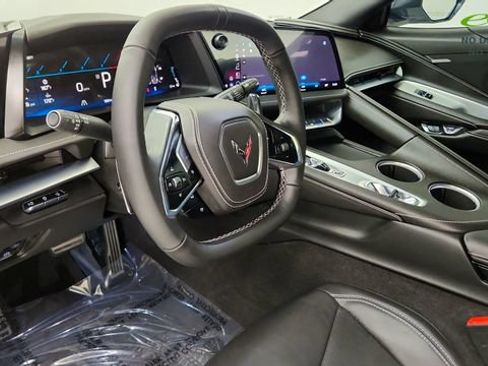 Used 2026 Chevrolet Corvette Stingray Coupe w/ 1LT RWD image 19