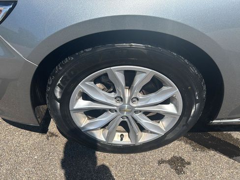 Used 2023 Chevrolet Malibu LT FWD image 9