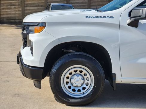 Used 2024 Chevrolet Silverado 1500 W/T w/ Trailering Package AWD/4WD image 15