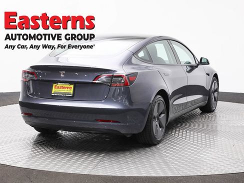 Used 2023 Tesla Model 3 Standard Range image 5