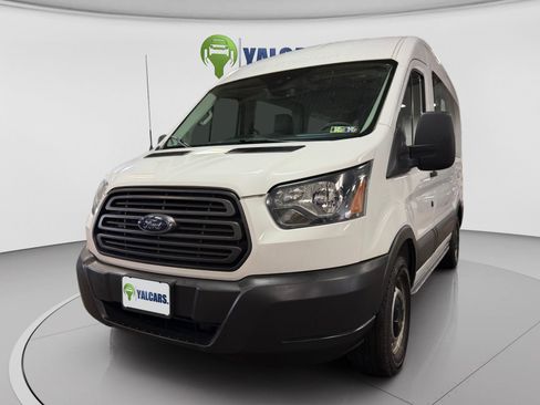 Used 2016 Ford Transit 150 XL RWD image 9