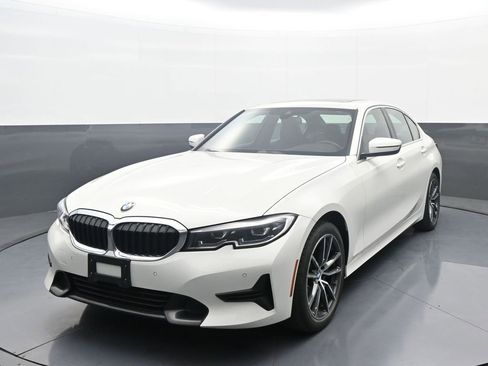 Used 2021 BMW 330i xDrive Sedan w/ Convenience Package AWD/4WD image 1