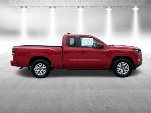 Certified 2024 Nissan Frontier SV w/ SV Convenience Package RWD image 8