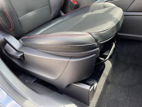 Used 2024 Ford Escape ST-Line w/ Tech Pack #1 AWD/4WD image 35