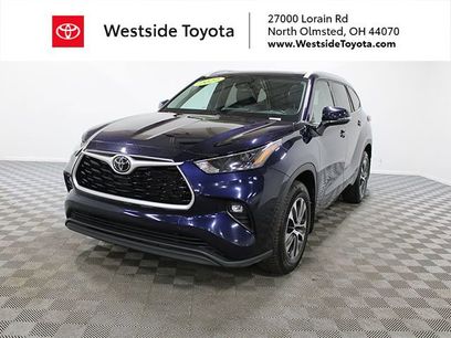 Used 2022 Toyota Highlander XLE