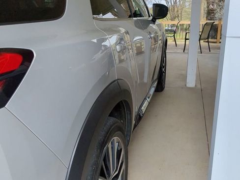 Used 2022 Nissan Pathfinder Platinum w/ Cargo Package image 4