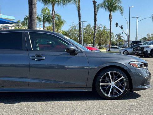 Used 2024 Honda Civic Touring image 34