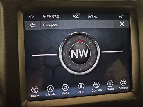 Used 2019 Jeep Cherokee Trailhawk w/ Cold Weather Group AWD/4WD image 17